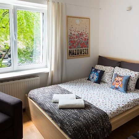 شقة وارسو  في Apartament Plac Zbawiciela المظهر الخارجي الصورة